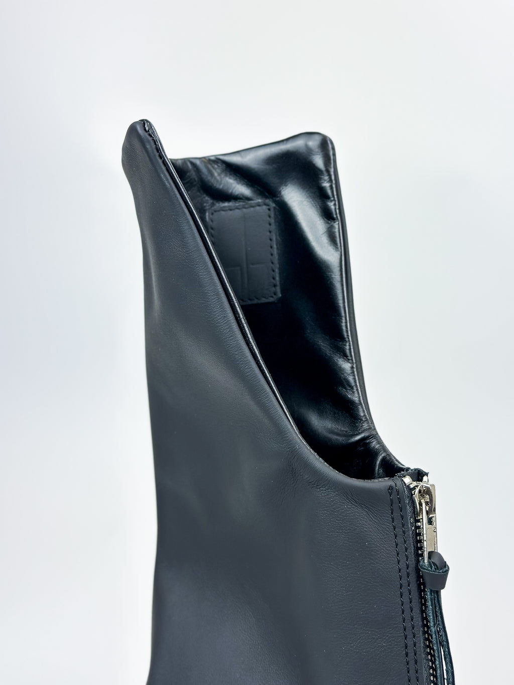 VOID HIGH BOOTS